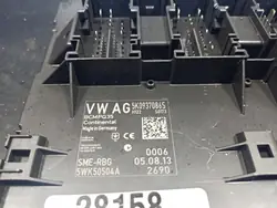 Volkswagen Caddy III komfortenhet OEM 5K0937086S