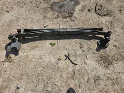Gebrauchte Nissan OE Blattfedern hinten 3 Blätter