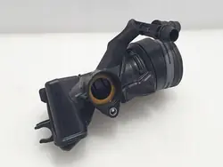 Turbo-imuputki OEM 04C129654A Seat Ibiza V:lle