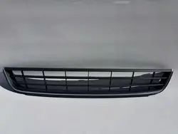 VOLKSWAGEN VW JETTA PARAGOLPES DELANTERO