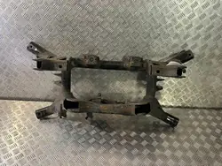 UTO56429 Bakre Stödräm för Mitsubishi Outlander