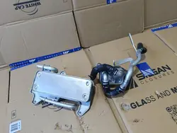 Käytetty öljynjäähdytin OEM 3123131222323372433 Porsche