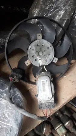 Kühlerlüfter OEM 7L0959455F für Audi Q7