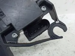 Motor de limpiaparabris trasero Volkswagen Caddy 2007