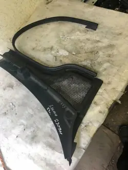 Scheibenwischerarm Skoda OE 657819416 - Vorne, Gebraucht