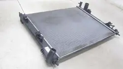 NISSAN JUKE F15 LIFT 1.2 Radiador de agua 214103ZU0A