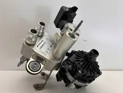 MERCEDES C KLASA 206 W206 CHŁODNICA PAROWNIK WYMIENNIK POMPKA A2328307701