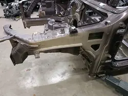 GENESIS GV70 Vorderer Linker Viertelträger OEM Gebraucht