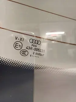 Vitre Arrière OEM 4H4845501RNVB Audi A8 S8 D4