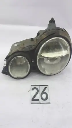 VW POLO IV 4 01-05 Farol Esquerdo 6Q1941007M