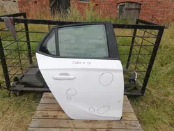 Höger bakdörr Opel Corsa F