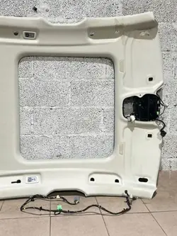 Tête de pavillon Volvo OE d'occasion OEM 31477246 - 2.0L 2023