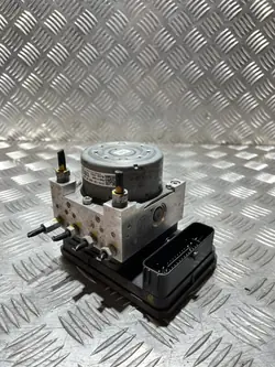Honda ABS-pump OEM 57110-TZB-G020-M1 - Begagnad