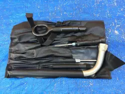 Clé de roue et tournevis Audi Q5 OEM 8N0012219