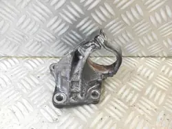 Höger Halvaxelstöd OEM 397748146R Begagnad