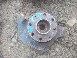 OEM 55703153 Voorwielnaaf Links voor Opel Corsa D