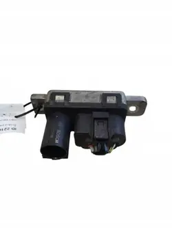 Gebruikte Volvo OE Gloeibougie 0281003145 voor V60 2.0L