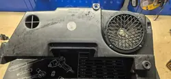 Subwoofer OEM 8K9035382 para Audi A4 Avant 2009
