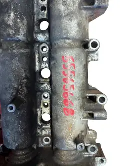 Couvercle de soupape OEM 55565668 pour Opel Insignia A 2.0 CDTI