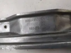 Régulateur de vitre manuel arrière droit OEM 9644893680