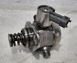 Polttoainepumppu OEM 7.06032.31.0 Ford/Volvo 1.6 Bensiini