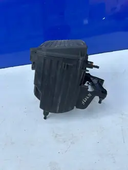 Mercedes-Benz A45 AMG Luftfiltergehäuse OEM A1330900101