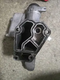 BMW OE 7781455 Öljynsuodinkotelo - Käytetty