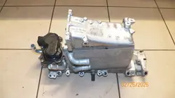 VW PASSAT B8 2.0 TDI Coletor de admissão 04L129766AB