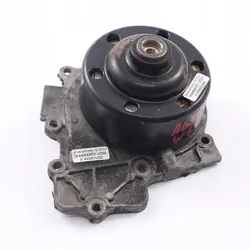Vattenpump Mercedes Vito W639 OM651 A6512001902