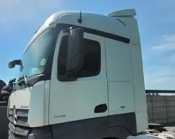 Fahrerhaus-Skelett + Türen Mercedes-Benz OE