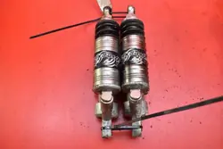 Amortisseurs Arrière Set OEM mamAUTO-1052163-