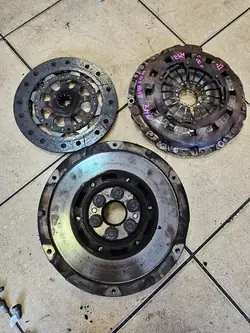 Volante bimassa BMW E46 E90 E87 318i 320i 1.8 2.0