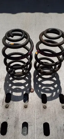 Ressorts arrière paire OEM 43de pour BMW E30 Cabrio