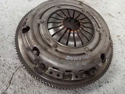 Embrayage SACHS 1.4 Audi VW Seat Skoda 036105271D
