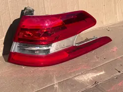 PEUGEOT 308 II T9 Kombi 13- Lámpara LED trasera derecha OEM