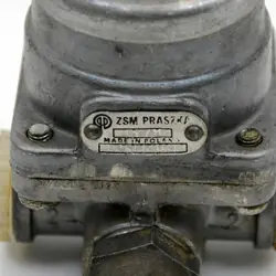 Säätöventtiili OEM 100-3534010 - Käytetty kunto