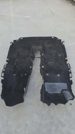 Tapis de sol intérieur OEM 749022810R pour Renault Arkana