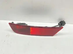 Vasen takavalaisin VW Up 2016-