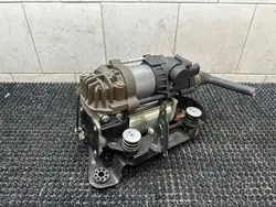 Pneumatic Suspension Compressor BMW 7 G11 G12 SOM10656