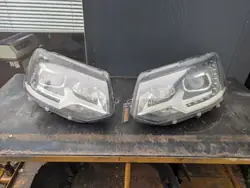 Faróis Bi-Xenon VW T5 Lift 7E5941015C