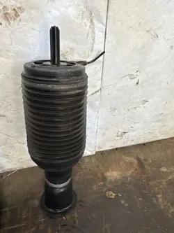 Porsche Macan Ilmajousituspussi OEM 95B616001G