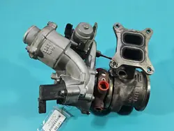 Turboahtimen Seat Leon III 1.8 TSI 06K145701M
