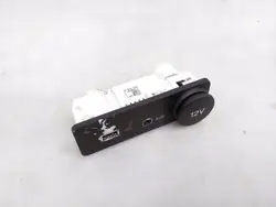 Enchufe USB Land Rover OEM FK7219C166CC - Usado