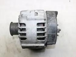 Vaihtovirtageneraattori Renault Scenic II 1.9 DCI