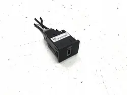 USB-PORT FORD PUMA MK2 FOCUS MK4 FIESTA MK8 HS7T-14F014-AE