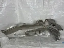 Cobertura isolamento térmico Mercedes GLS 167 A1676801805