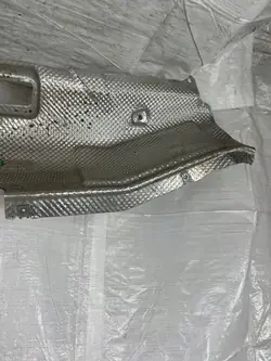 Cobertura isolamento térmico Mercedes GLS 167 A1676801805