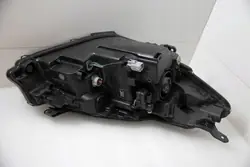 Phare avant gauche Toyota Yaris 2015 OEM 81170-0DA50