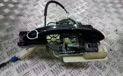 Verrou de porte avant droit Volkswagen Passat B6 CC 5N1837016A