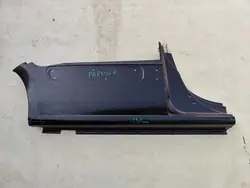 PEUGEOT PARTNER III Acabamento de Pilar Direito